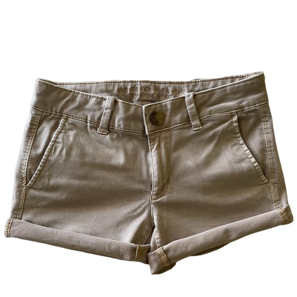 🌼🌺🌻 American Eagle MIDI Shorts 🌻🌺🌸 - Picture 2 of 4